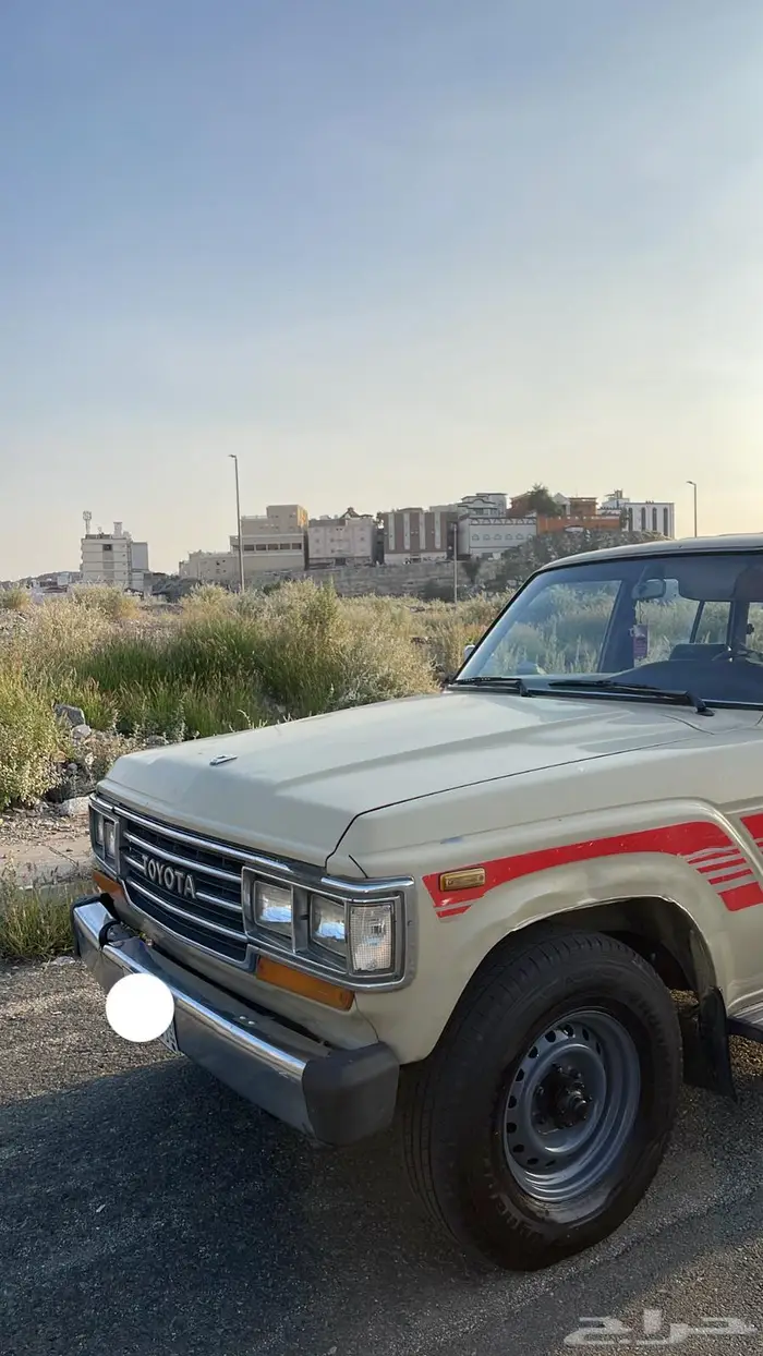 جيب تويوتا 1988 0