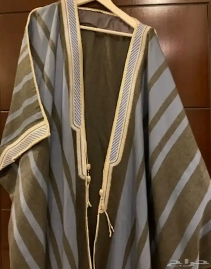 بشت نسائي 1