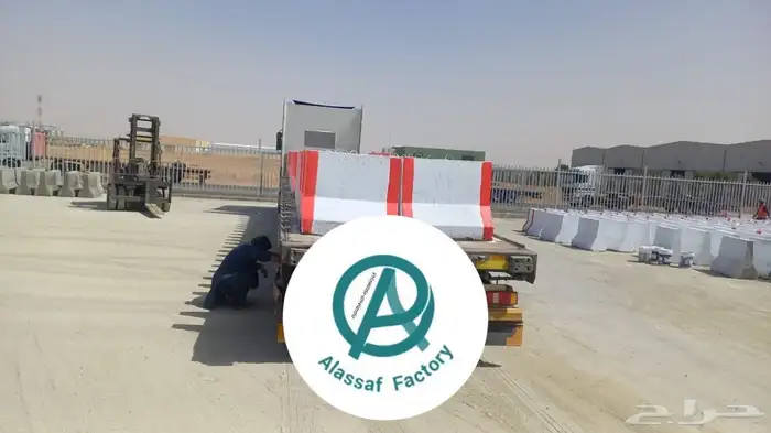 صبيات خرسانية قواعد اعمدة الاناره 12
