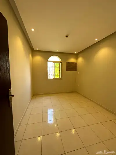 شقة عوائل للايجار 0