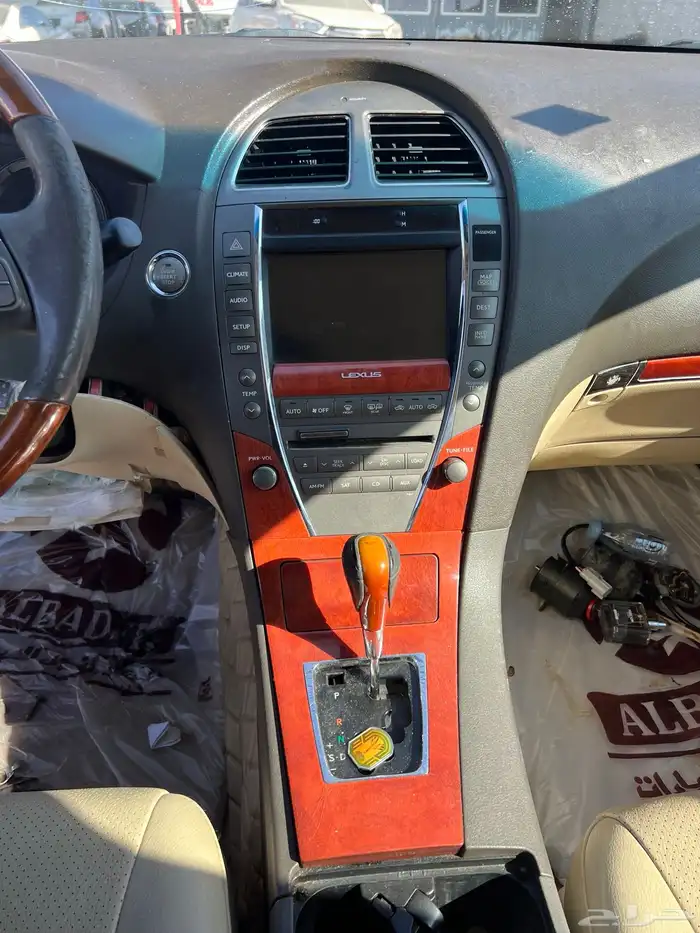 لكزس ES 350 - 2010 6