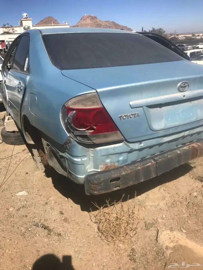 للبيع قطع كامري 2005 الي 2006 3
