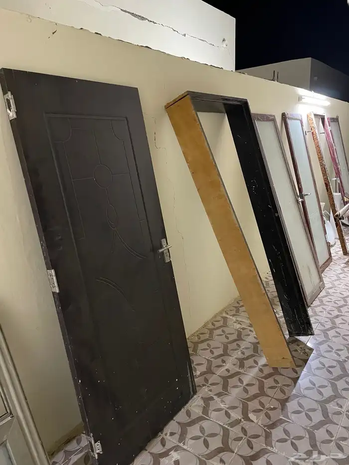 للبيع ابواب مع الحلوق 2
