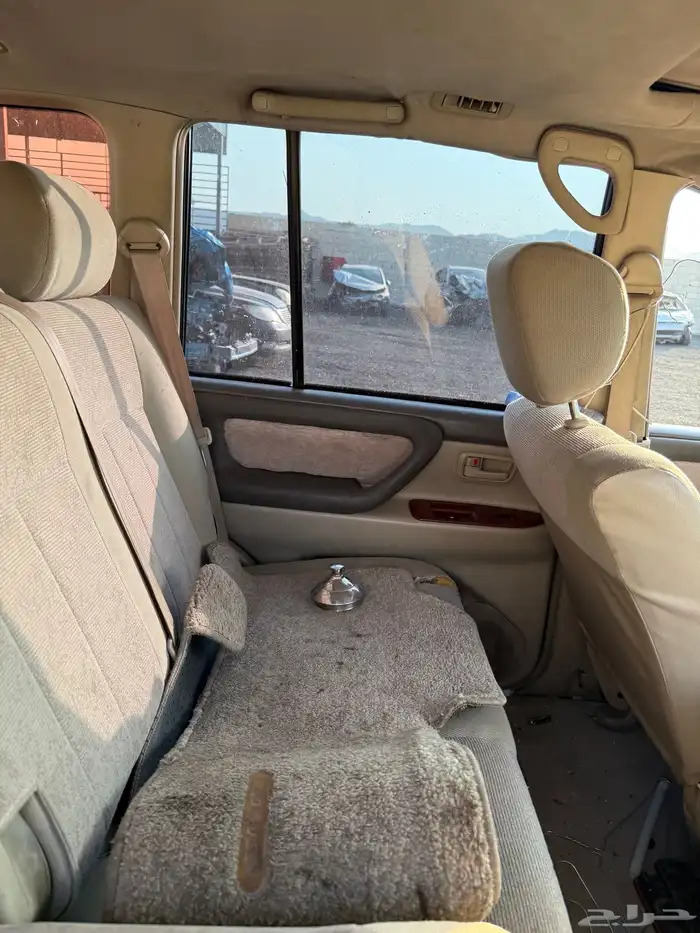 جيب لاندكروزر2004 دفلوك تشليح قطع غيار 3
