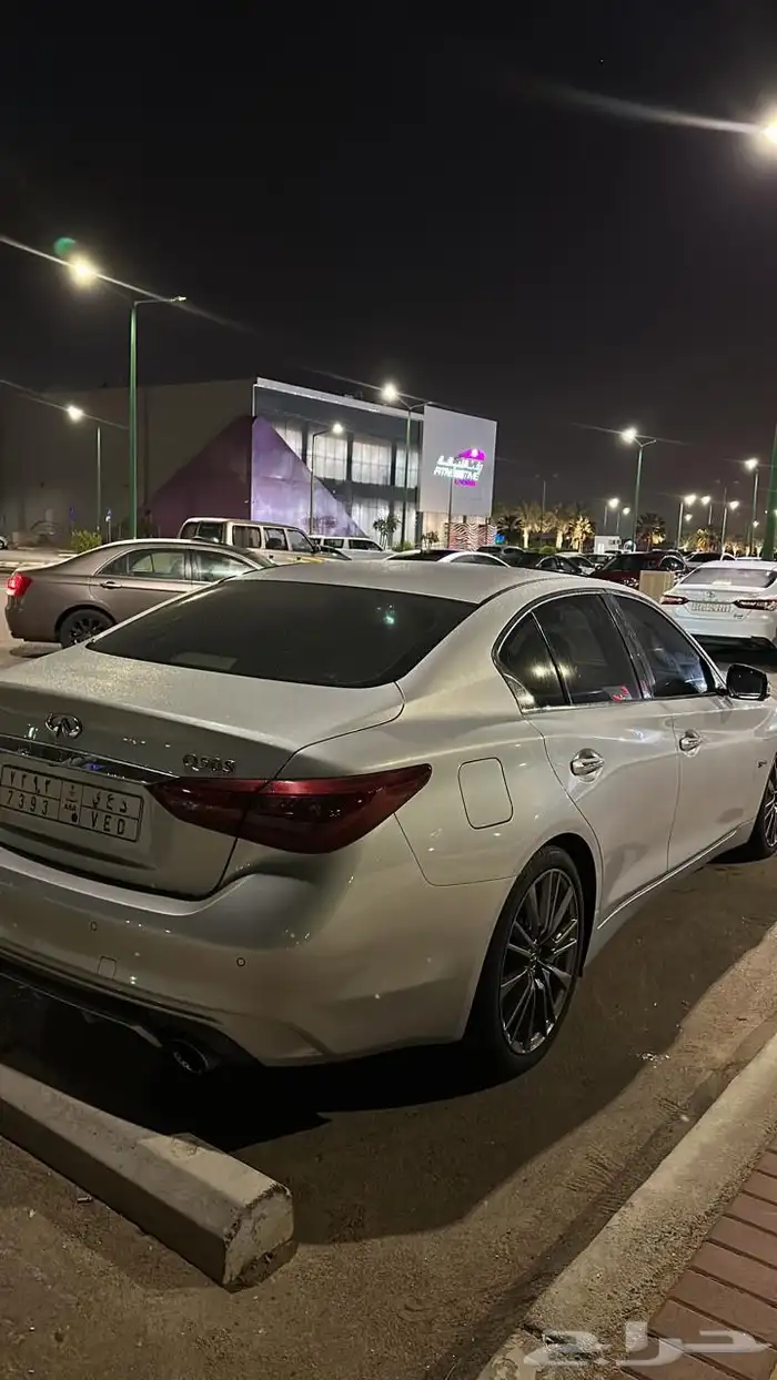 انفنتي Q50 رد سبورت 1
