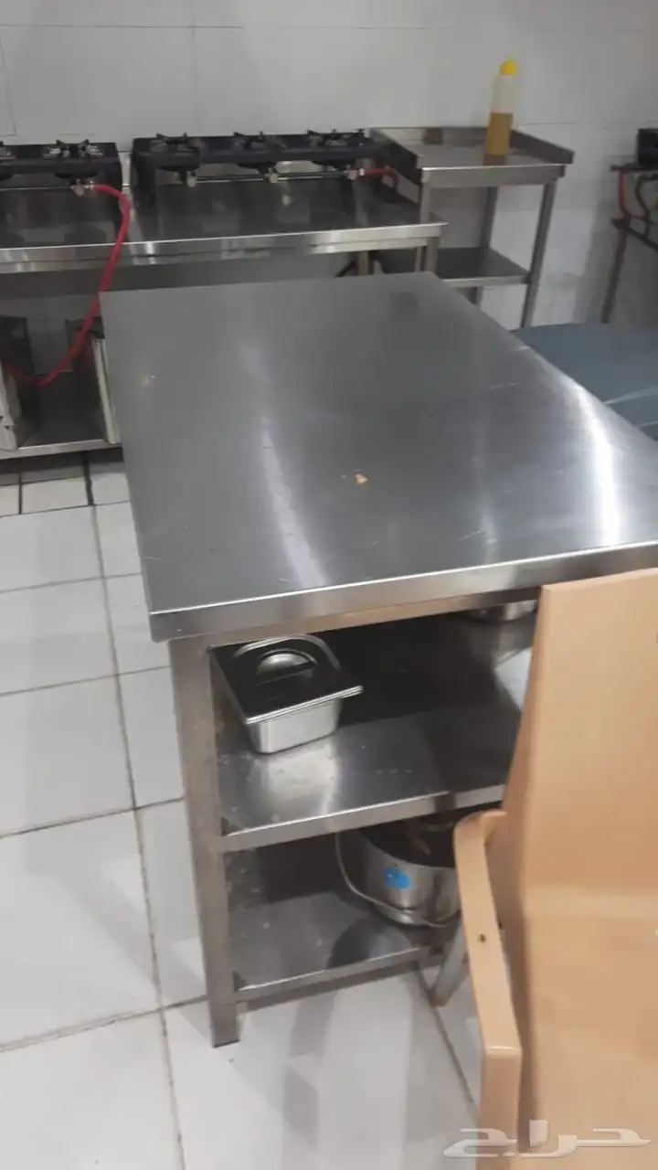 للبيع اغراض مطعم 5