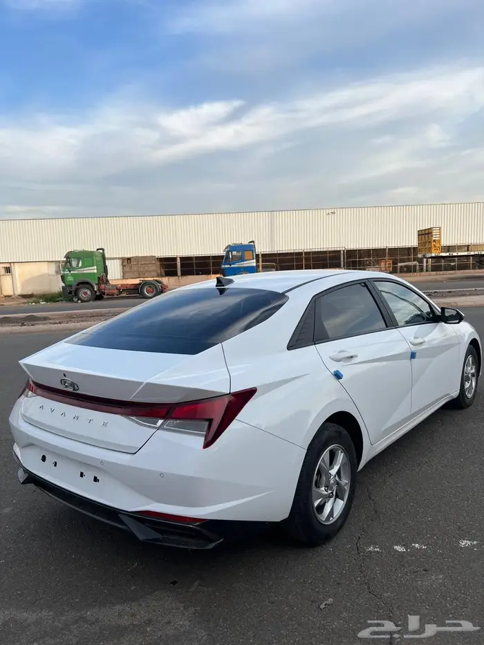 افانتي 2021 بنزين 6