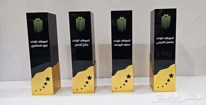طباعة يوفي بوب اب استكر اكرليك لوحات بنر لوحات حروف بارزة 4