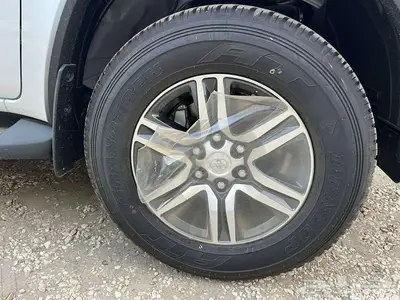 تويوتا فورشنر بنزين بدون دبل GX2 2025 ابيض 7