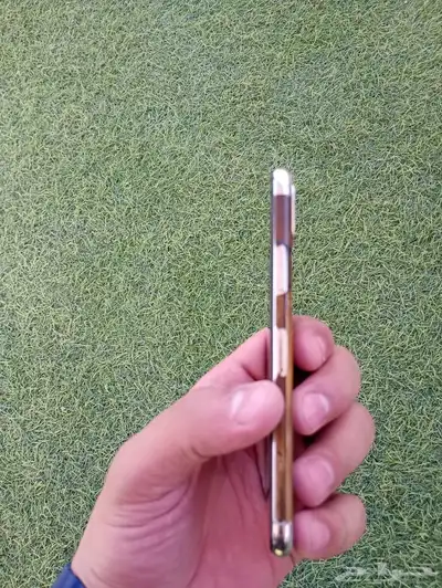 ايفون x 4