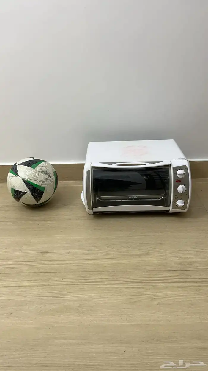 فرن صغير يعمل بحاله جيده 0
