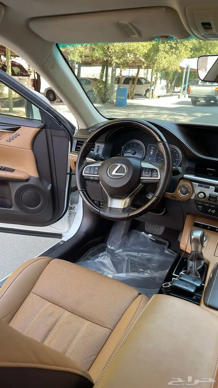 لكزس Es 350 مخزن (( مباع )) 37