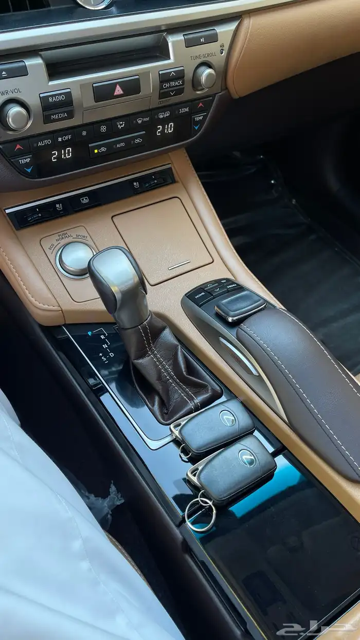 لكزس Es 350 مخزن (( مباع )) 55