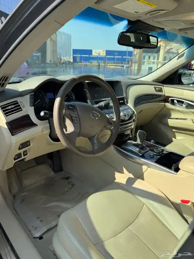 انفنيتي Q70 موديل 2019 المالك الثاني بدي وكالة 21