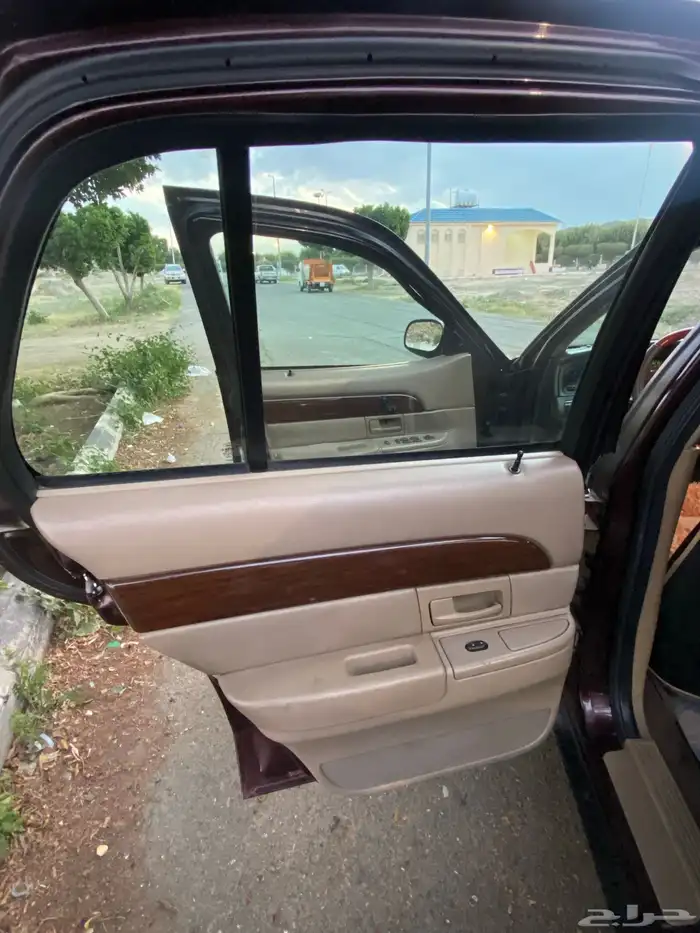 فورد قراند ماركيز 2003 11