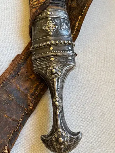 جنبية 4
