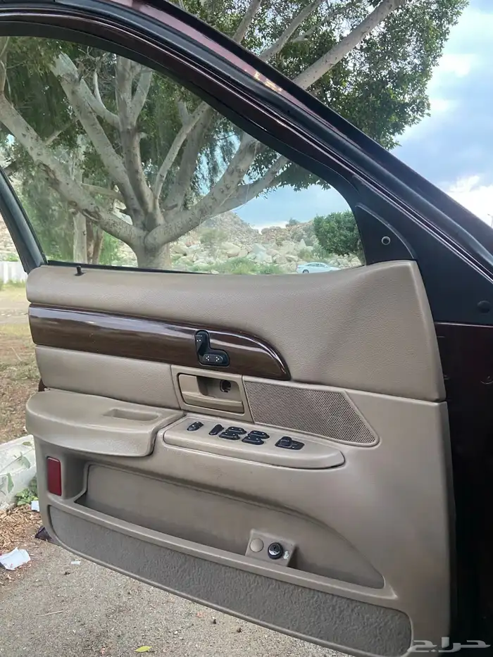 فورد قراند ماركيز 2003 10