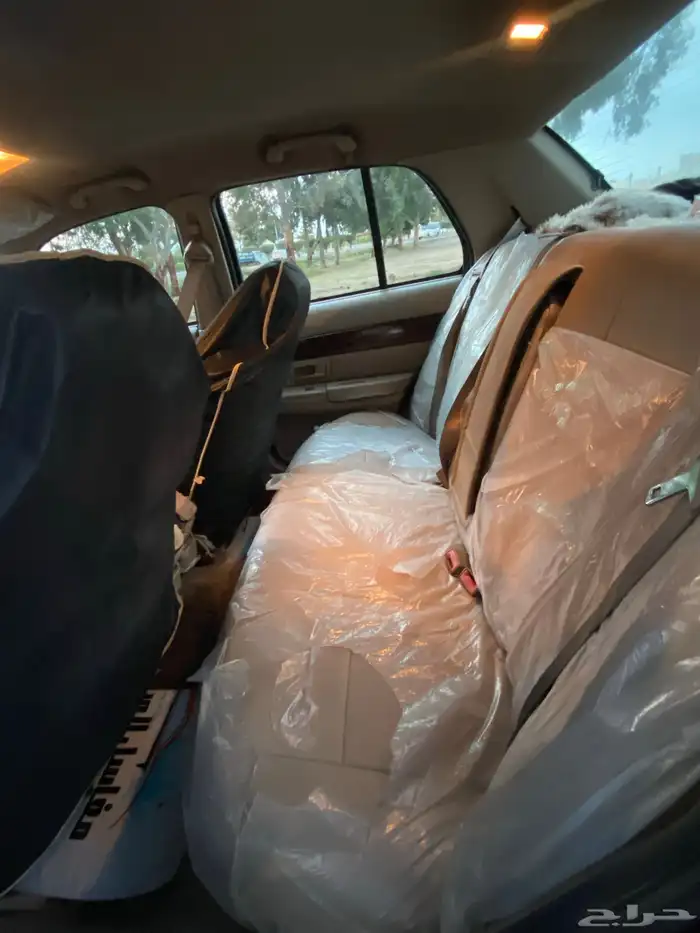 فورد قراند ماركيز 2003 9