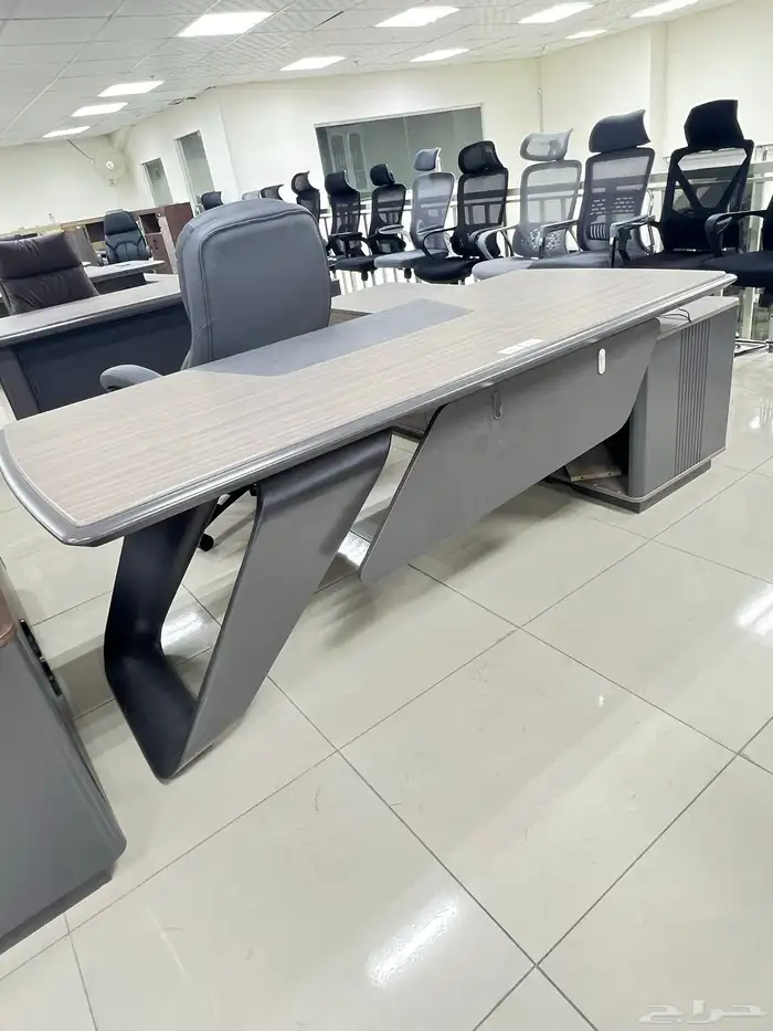 موديلات مودرن اثاث المكتبي مكتب طقم فخم جديد وصل حديثا جده 9