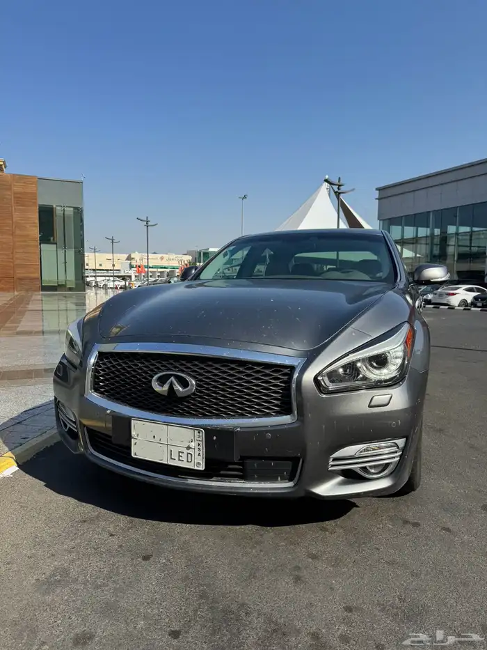 انفنيتي Q70 موديل 2019 المالك الثاني بدي وكالة 2