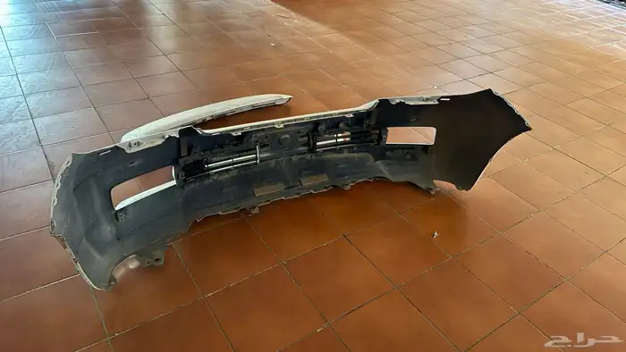 شبك وصدام وجناح خلفي 9