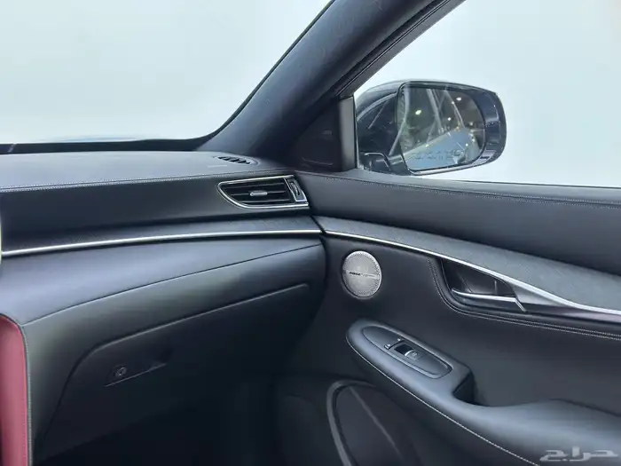 انفنتي QX55 2023 جديد سعودي 5