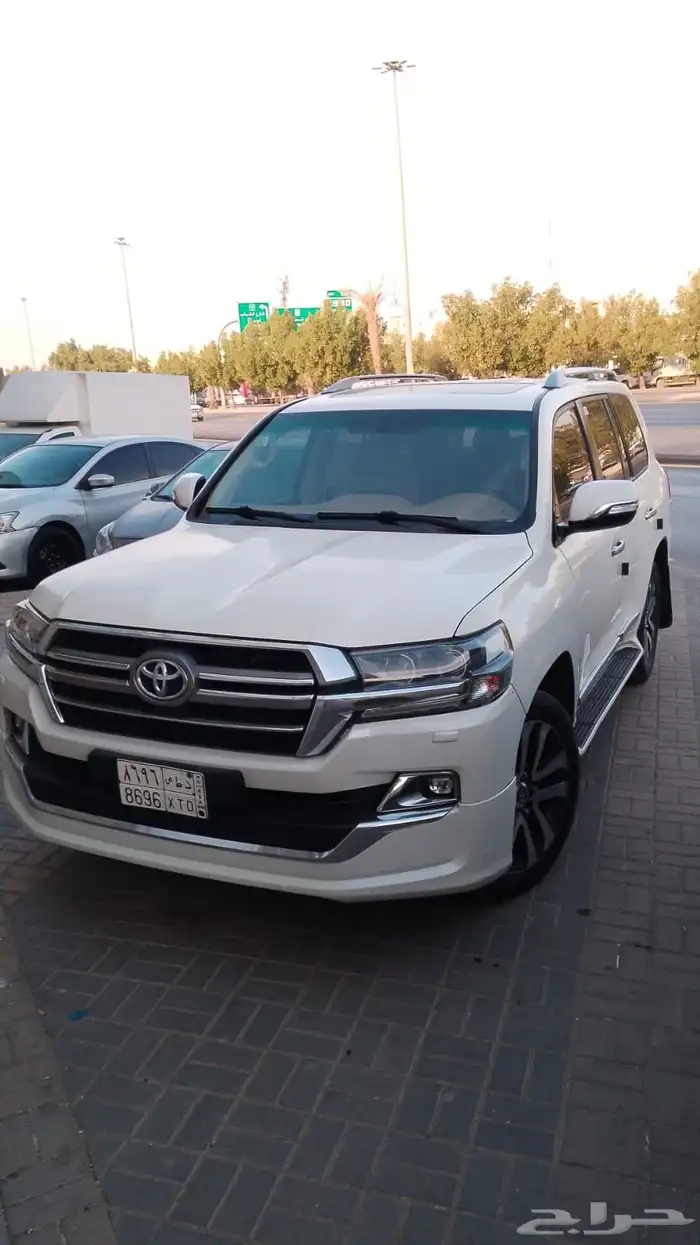 لاندكروزر جكسار GXR تورينق 2019 0