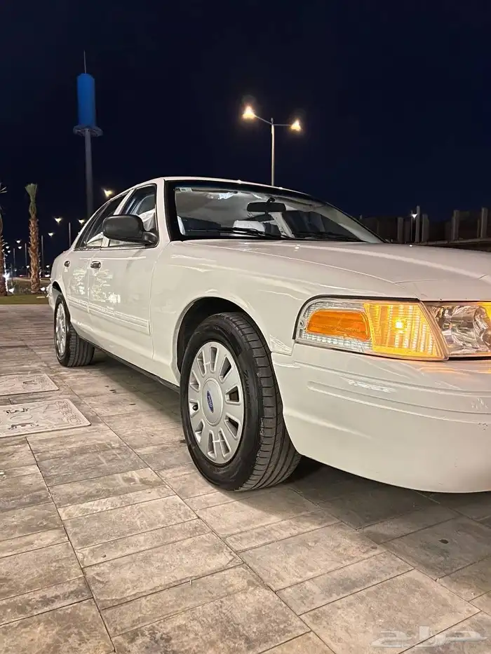 فورد بوليسي 2011 ماشي 160 الف (تم البيع) 5