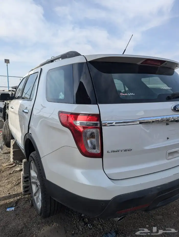 فورد اكسبلور 2013 4