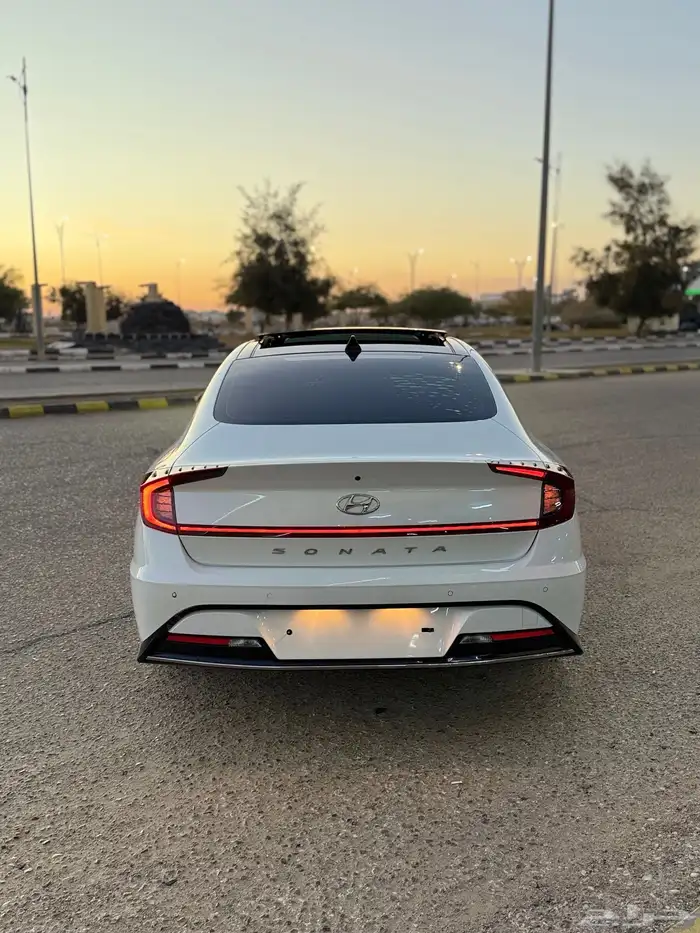 سوناتا فل كامل بطاقه جمركيه بنزين 4
