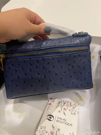 شنطة جديده من دلال بوتيك 1
