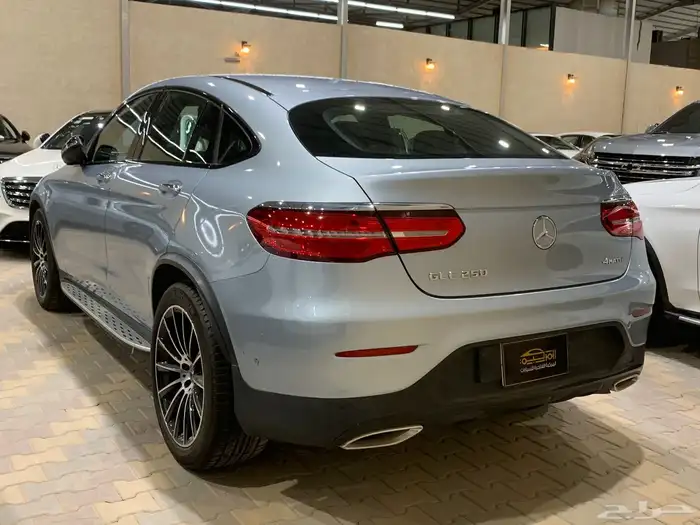 مرسيدس GLC250 موديل 2017 3