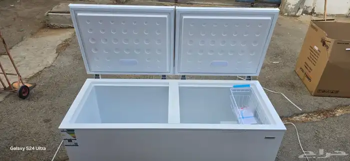 فريزر جنرال ارضي 2 باب 17.9 قدم ابيض 0