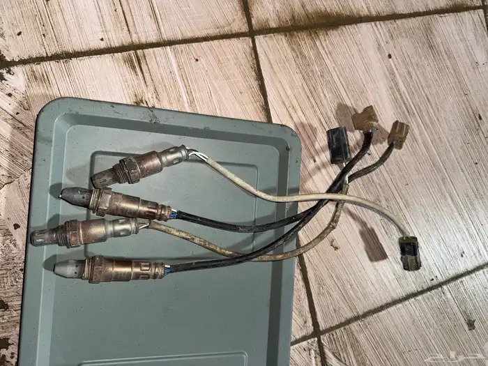 للبيع قطع نيسان زد z370 49
