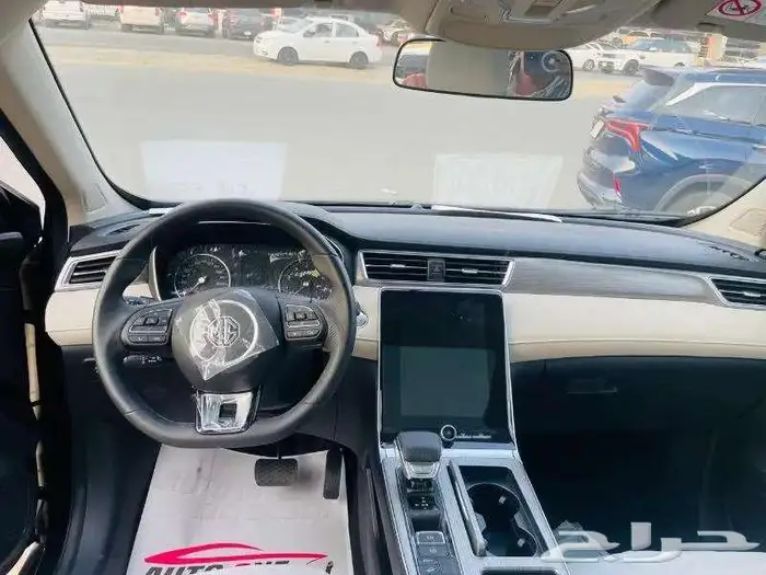 ام جي RX5 نص فل موديل 23 باسعار مناسبه 2