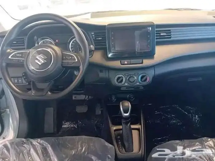 سوزوكي ارتيجا استندر موديل 2025 4