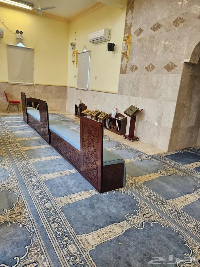 تكاية مساندظهر مساجد دواليب وحوامل مصاحف ديكورات مساجد 8