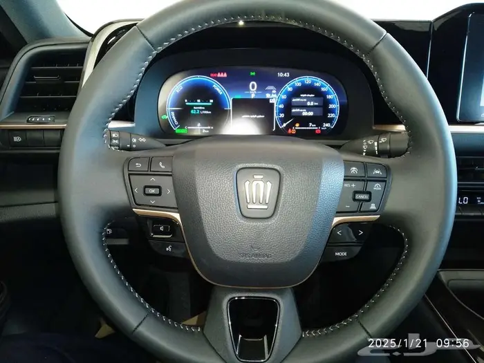 وارد اليحيى كراون ستاندر 2.5 لتر هجين رادار قماش اسود 2025 11