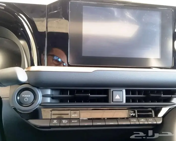 وارد اليحيى كراون ستاندر 2.5 لتر هجين رادار قماش اسود 2025 15