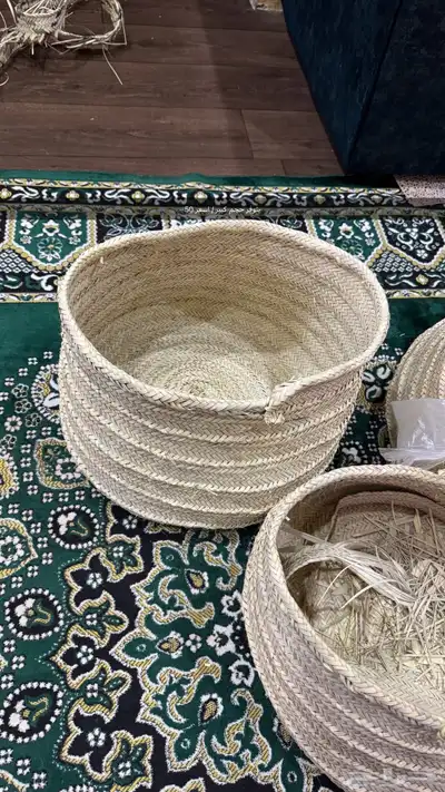صناعة يدويه بسعف النخل 12
