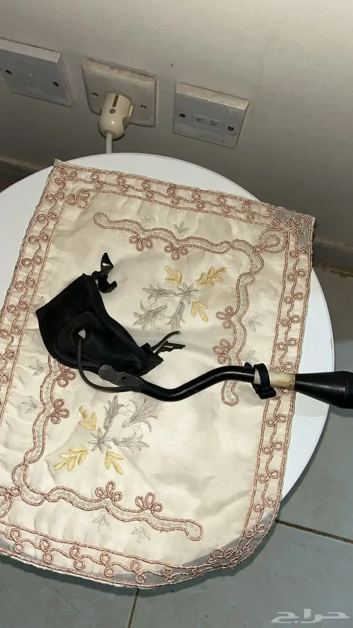 عصا قير فورد فكتوريا مع جلده 1