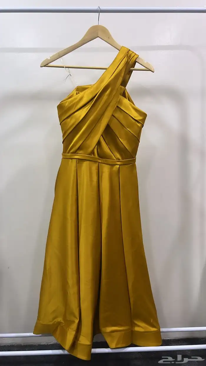 فساتين مناسبات ناعمه وفخمه 14