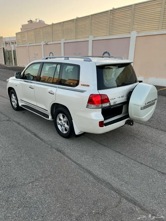 ( تم البيع ) VX-R 2011 اسبيرين 5.7 9