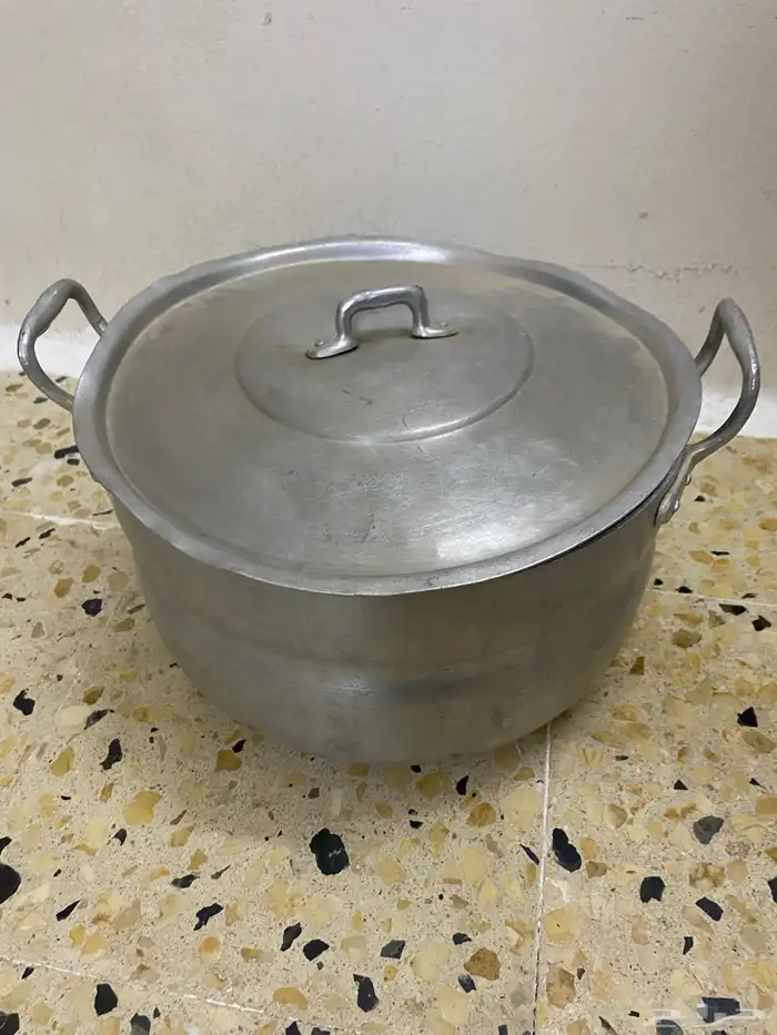 للبيع قدور 3