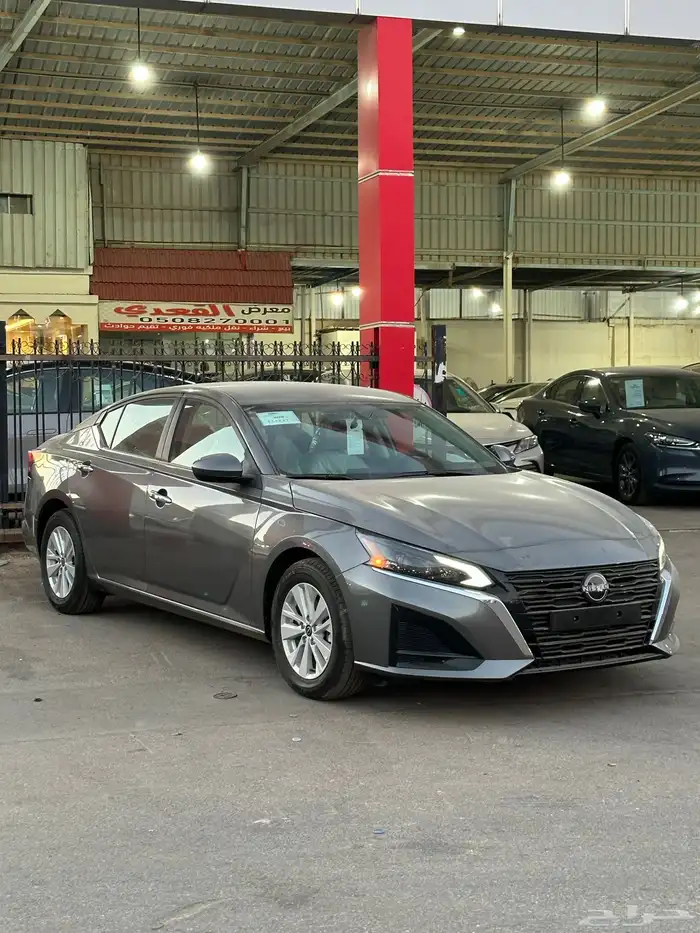 التيما 2023 خليجي مطور بسعر 93.500 شامل لدى معرض القعدي 4