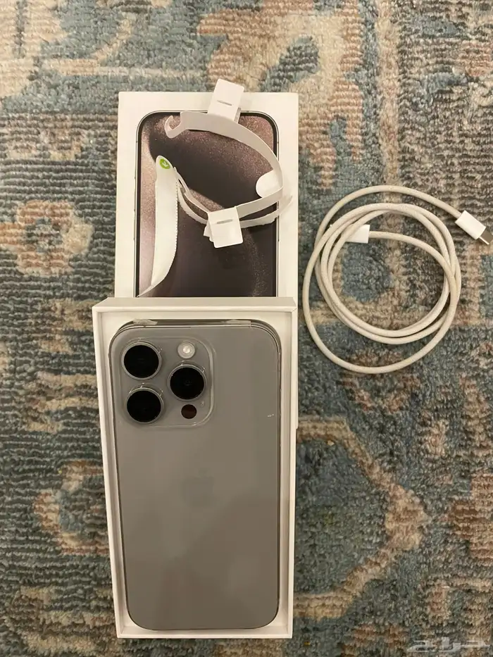 ايفون 15 برو 256 للبيع 1