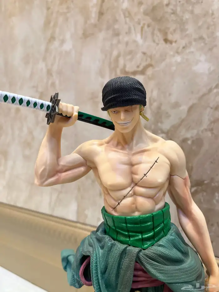 مجسم زورو من انمي ون بيس مع راسين و سيف 2