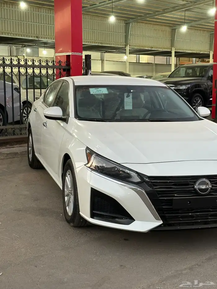 التيما 2023 خليجي مطور بسعر 93.500 شامل لدى معرض القعدي 1