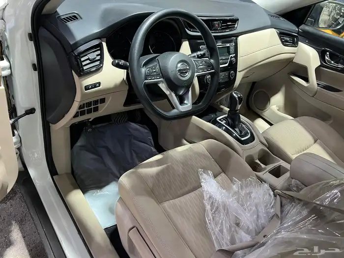 نيسان اكستيرا 28