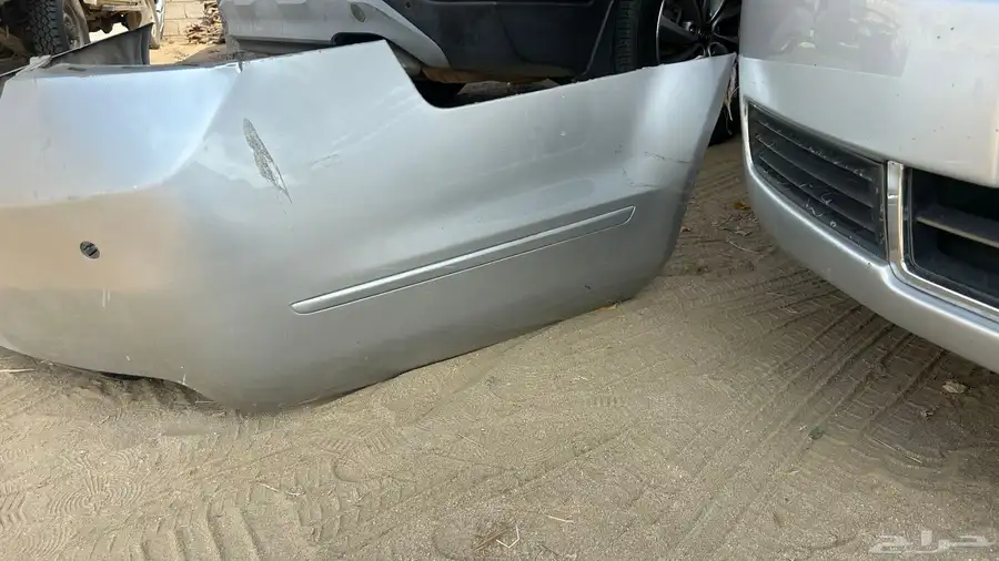 قطع غيار وأغراض كامري كابرس وهايلوكس 8